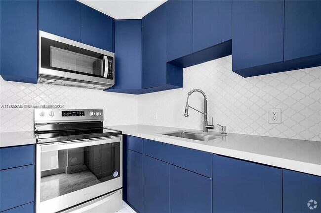 Building Photo - 1150 Euclid Ave Unit 306 Rental