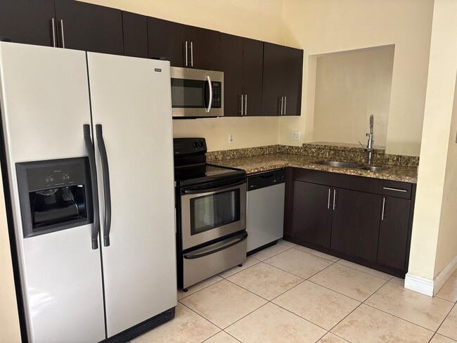 Photo - 6235 SW 47th Mnr