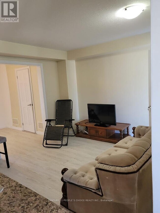 Photo - 420 Linden Dr