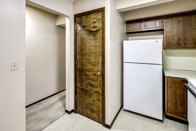 Photo - 1-Bed and 1-Bath Apartment Available! Unidad 6640-9