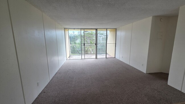 Photo - Ridgecrest ~ Spacious 2 Bedroom w/ 2 Reser...