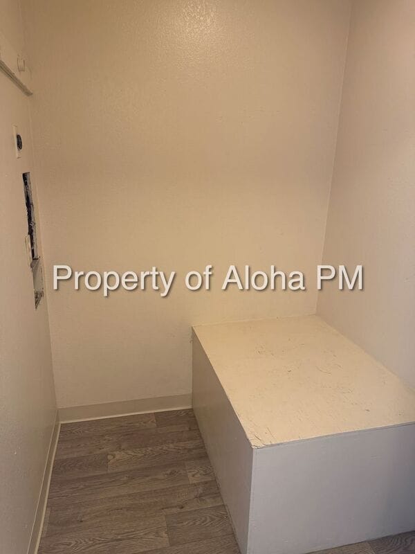 Photo - 1606 5th St N