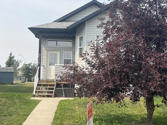 Building Photo - 9318-9130 AvenueUpper