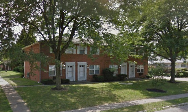 Photo - Yearling Green