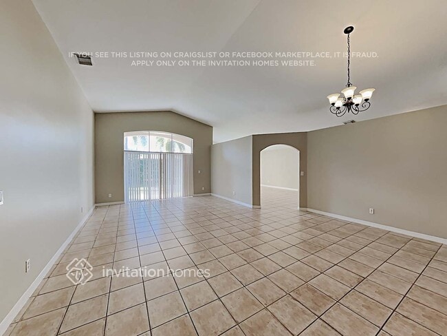 Photo - 16200 SW 2nd Dr