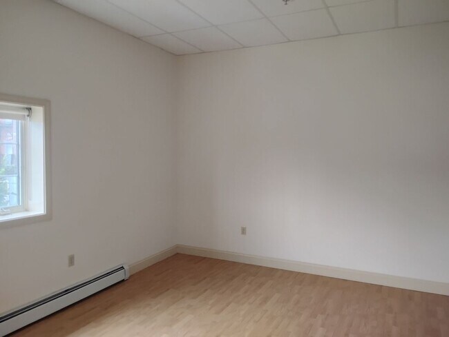 5 Chase St Unit 1