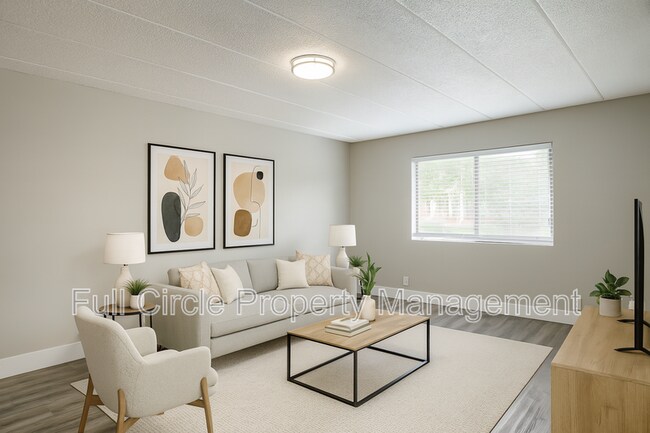 Photo - 1640 N 56th St
