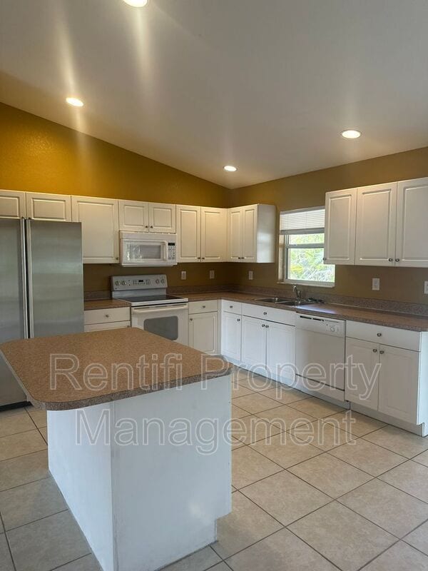 Photo - 1513 NE 36th Terrace
