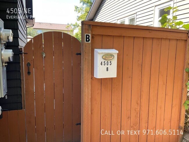 Photo - 4505 NE Grand Ave Unit ADU