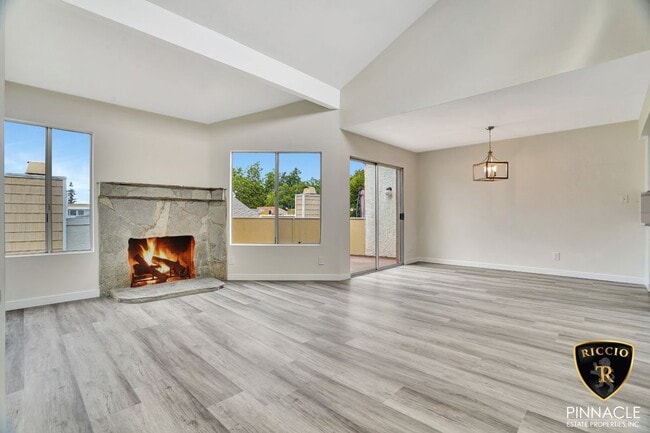 Photo - 18408 Hatteras St