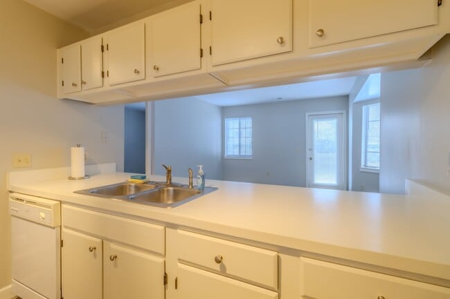 Photo - Charming, Updated Condo in Prime Downtown Traverse City Location!