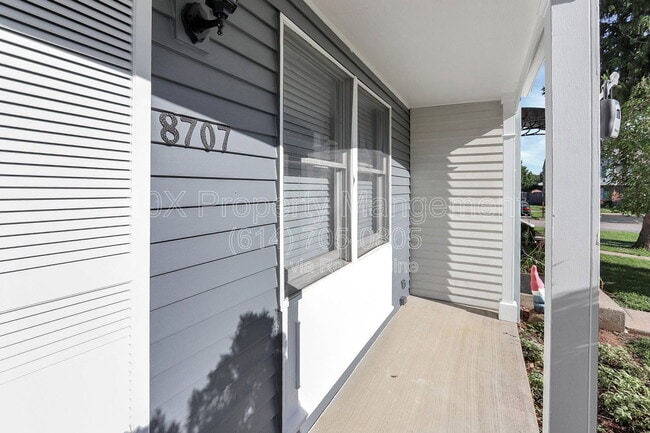 Photo - 8707 Glencanyon Dr