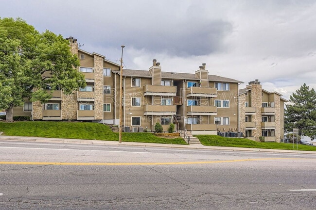 Building Photo - 2929 W Floyd Ave Unit 215 Rental