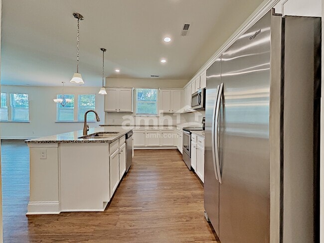 Photo - 6161 Rosemore Ln