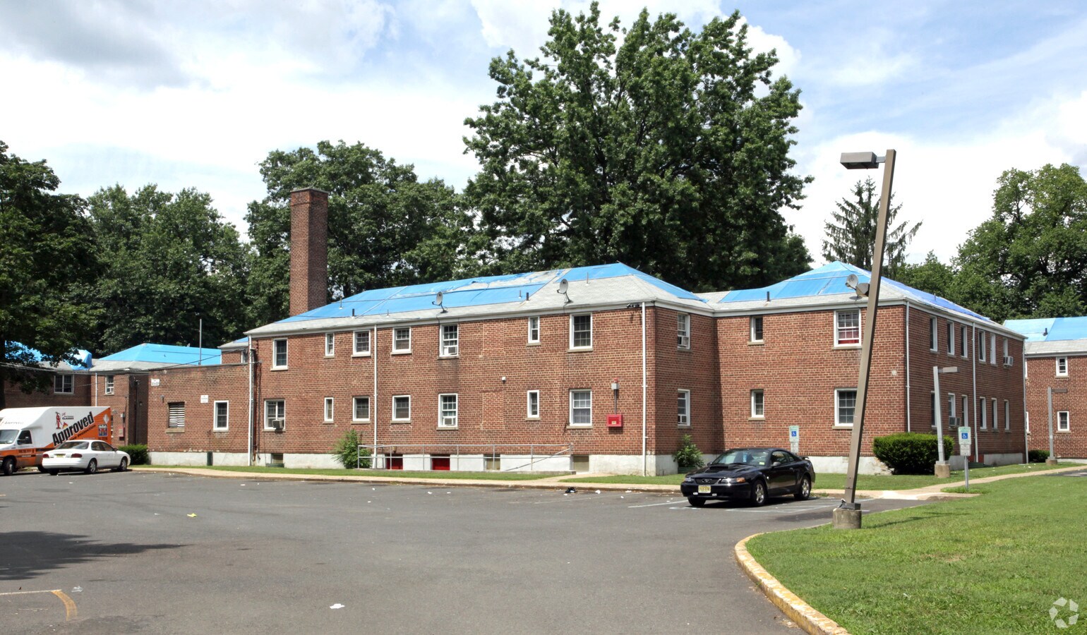 Photo - Netherwood Village Apartments
