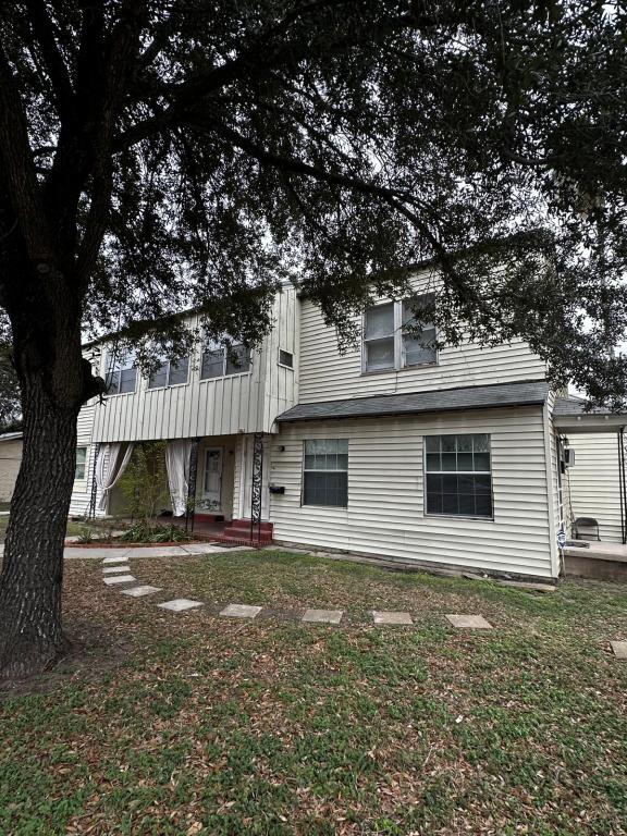 Building Photo - 800 S Texas Blvd Rental