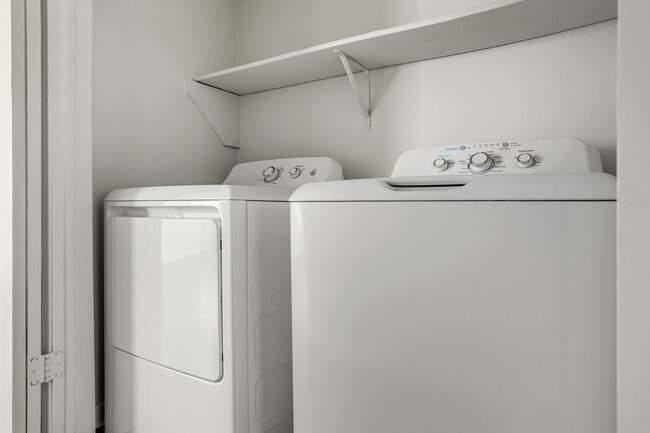 C242740_WimbeldonOaks_1B1B_Lavadora-secadora_01 - Wimbledon Oaks