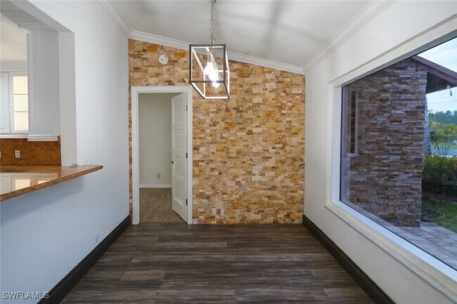 Photo - 5556 32nd Ave SW