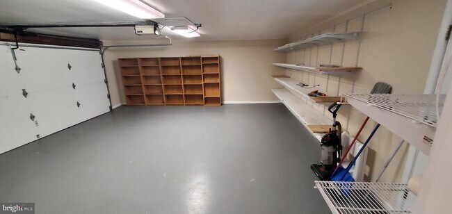 Photo - 7884 Godolphin Dr