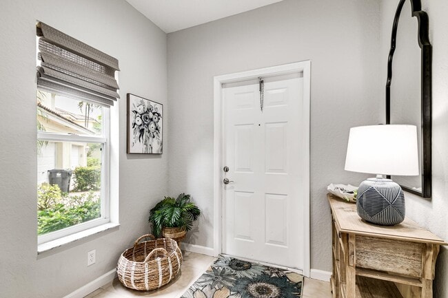 Photo - 13354 Georgian Ct