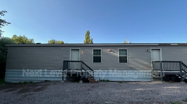 Building Photo - 2115 2nd Ave E