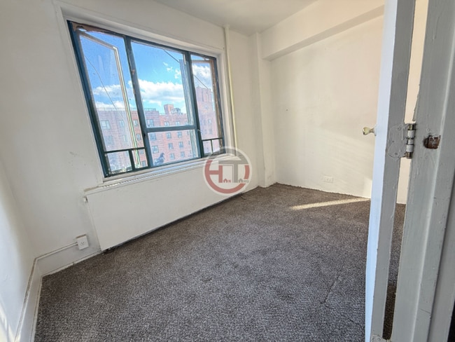 Photo - 1490 Metropolitan Ave Unit 6A