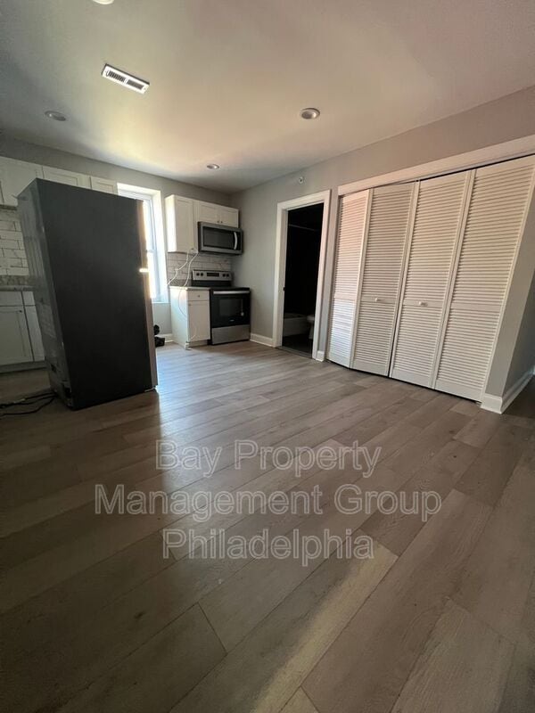 Photo - 5239 Jefferson St Unit 2