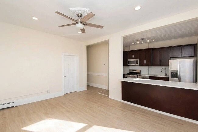 Photo - 109 North St Unidad 3