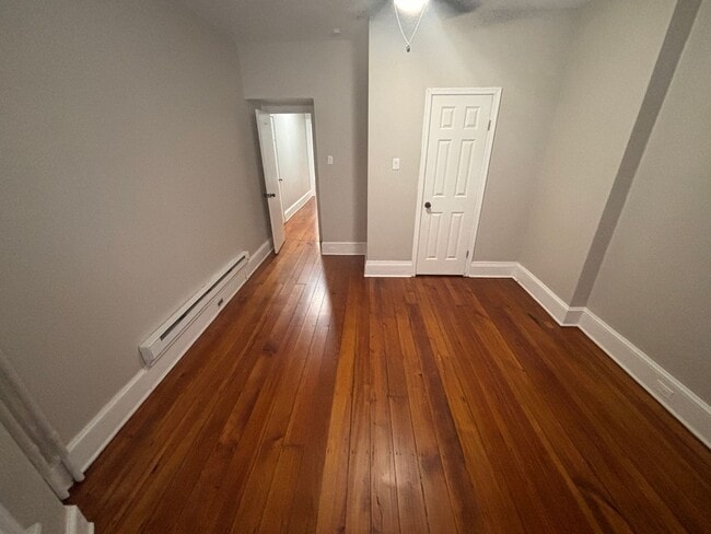 Photo - 177 - 501 Montgomery- Unit 1