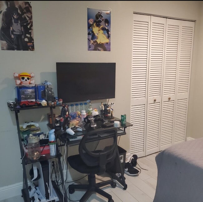 Photo - 314 NW 47th St