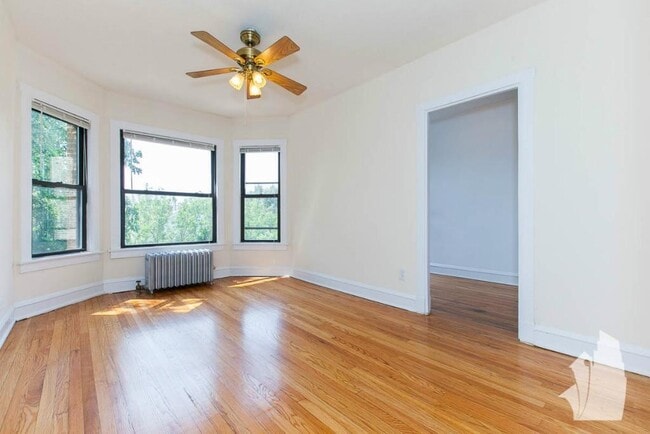 Photo - 2647 N Spaulding Ave Unit 2649-3W
