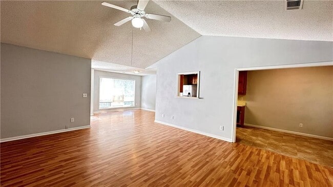 Photo - 1227 Torrey Pl SE
