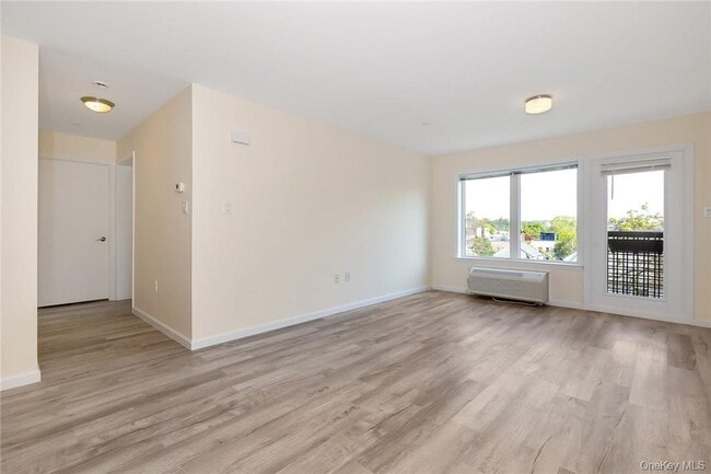 Photo - 68 Lake St Unidad 204