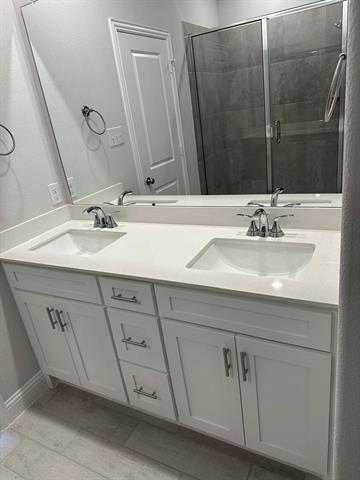 Photo - 913 Amenduni Ln
