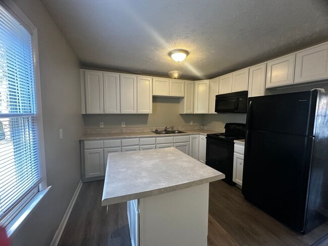 Photo - 6337 Paddington Ct