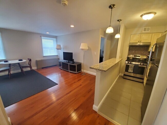 Photo - 27 Bowdoin St Unit 1