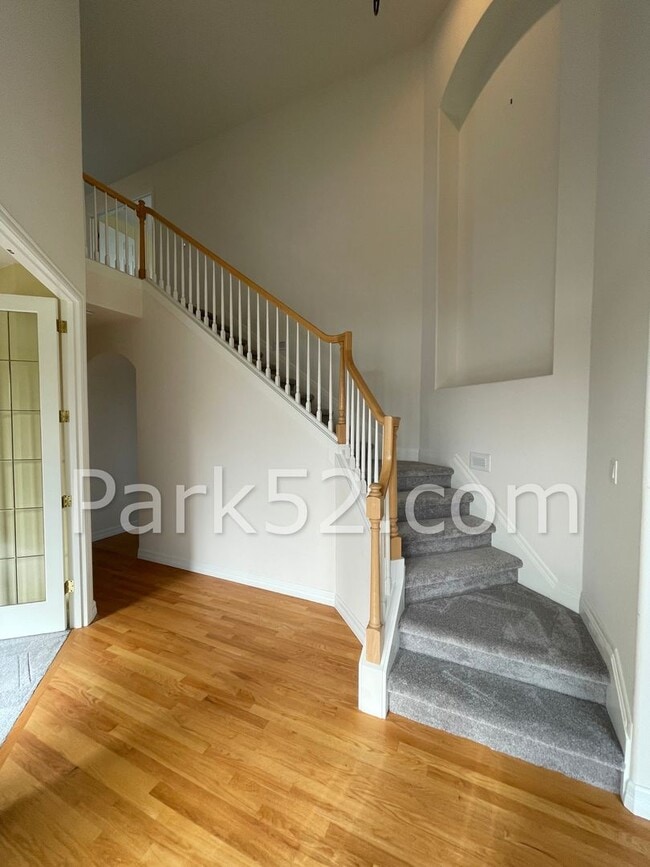 $500 Off 1st Full Month! Browns Point NE ... - $500 Off 1st Full Month!  Browns Point NE ... Casa