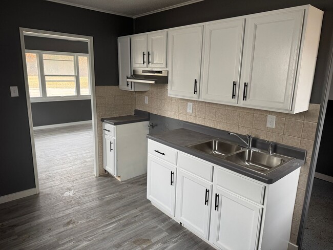 Photo - Cozy 2-Bedroom Home In a Peaceful Neighborhood!