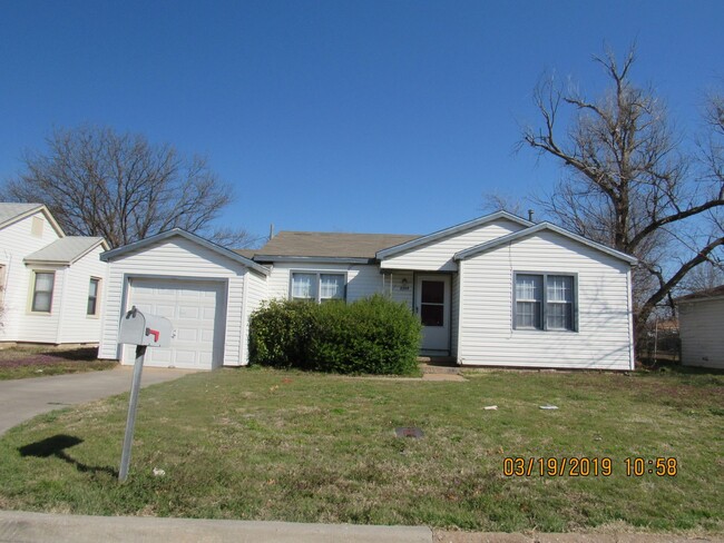 Charming house located close to Ft. Sill! - Charming house located close to Ft. Sill!