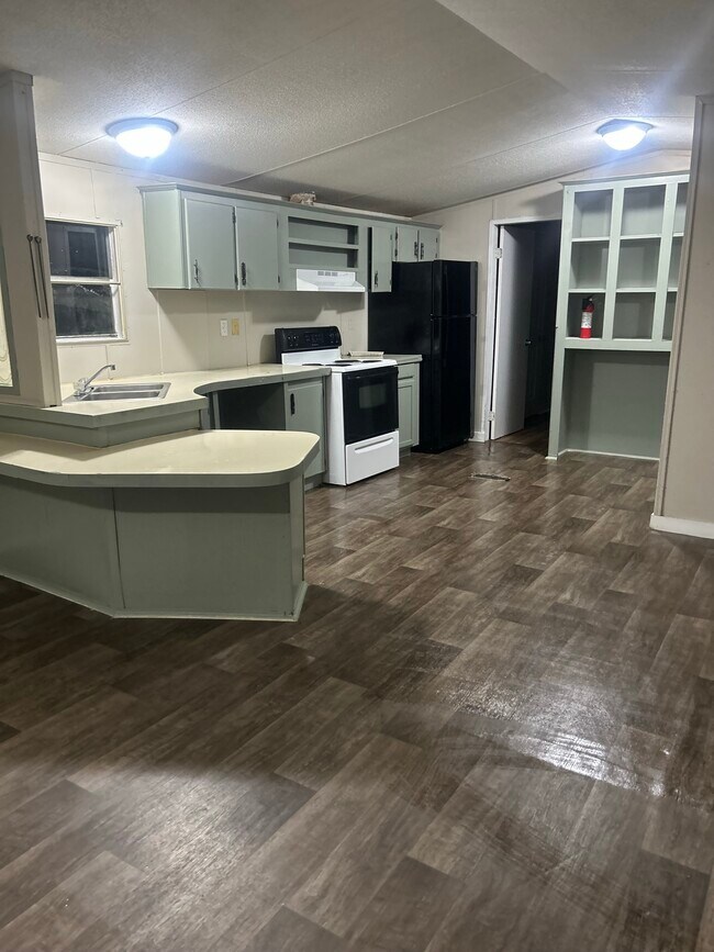 Photo - 1670 Q T Todd Dr