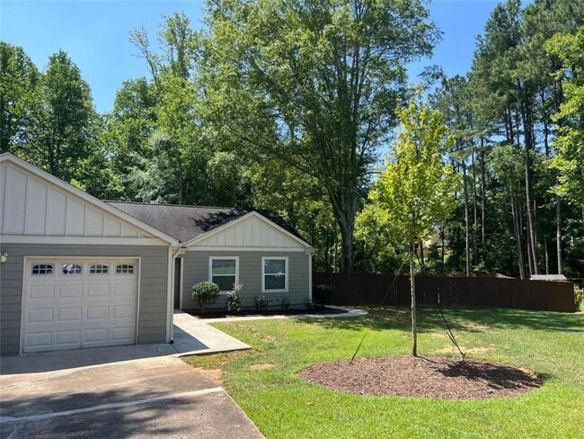 Photo - 3401 Owens Pass NW