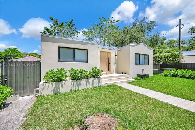 Photo - 4721 NW 6th Ave