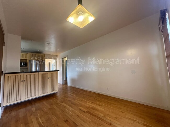 Photo - 1865 Andrew Ct