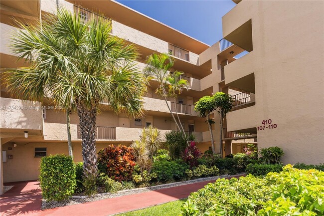 Building Photo - 410 NW 68th Ave Unit 205 Rental