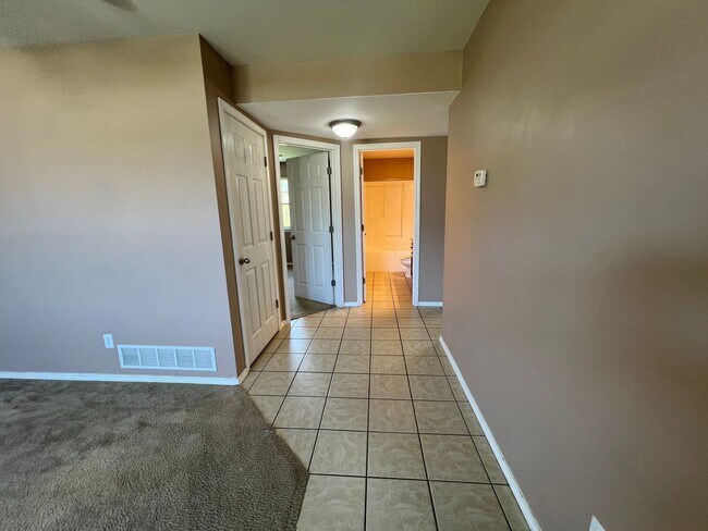 Photo - 6300-MF2-E1 Unit 62f32a49-6c87-11ef-ac2d-0a386d55592d