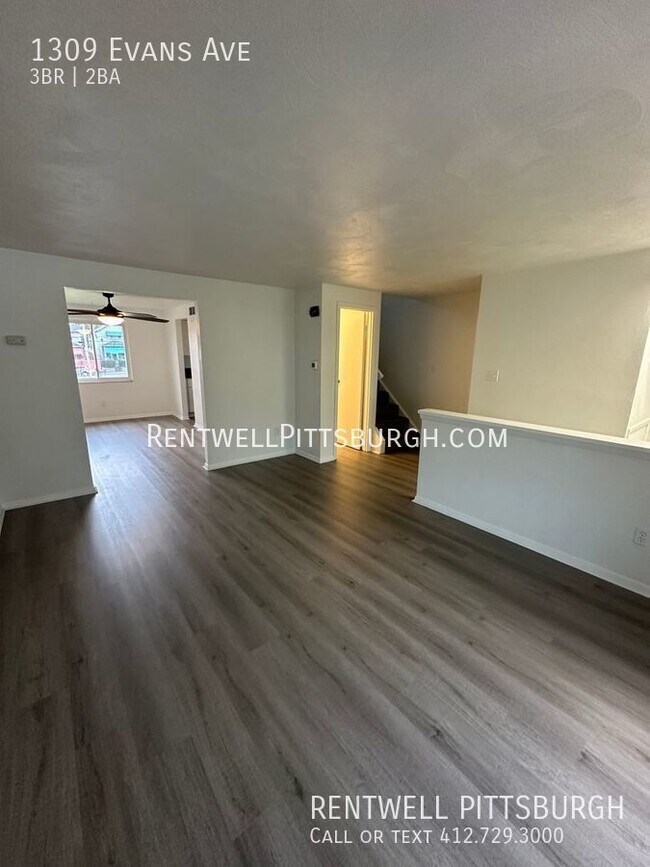 Photo - 3 Bedroom Home in McKeesport - Accepting S...