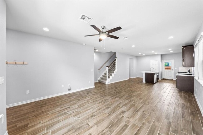 Photo - 5002 Plum Peach Bend Unit 149
