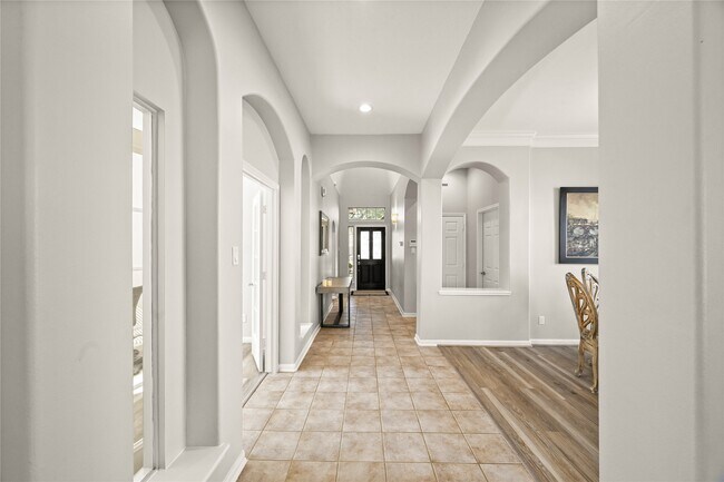 Photo - 1330 Leigh Gdns Dr