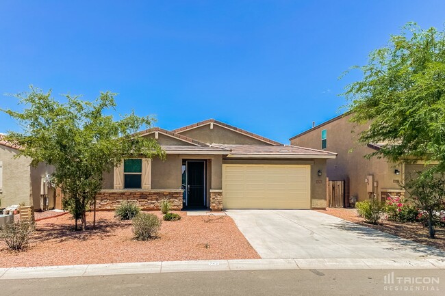 Photo - 742 Glen Canyon Dr House