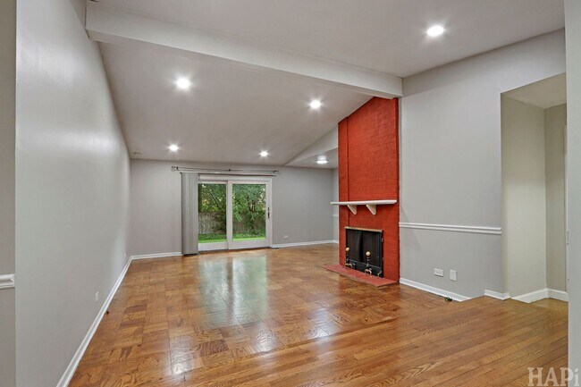 Photo - 1540 N Pepper Tree Dr